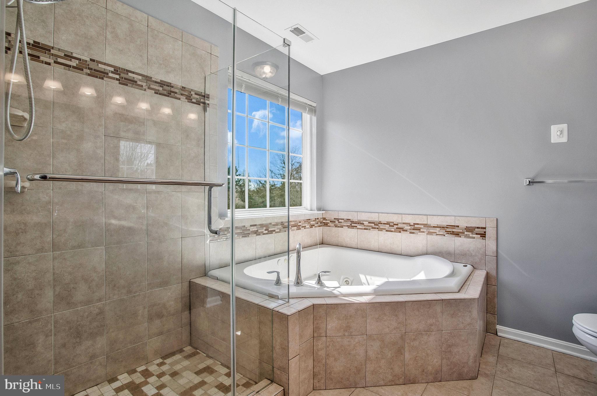 23564 Gunnell Dr