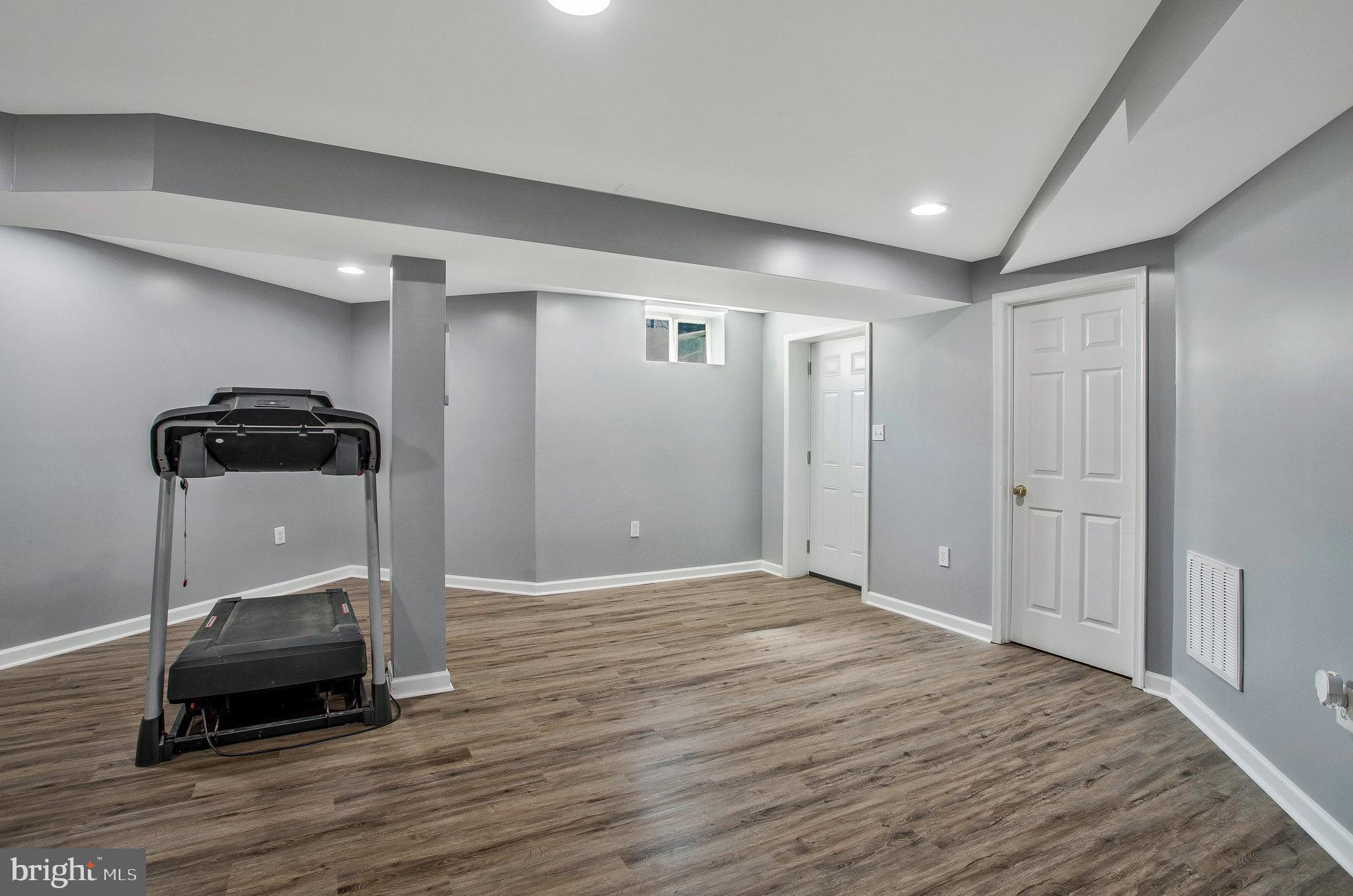 23564 Gunnell Dr