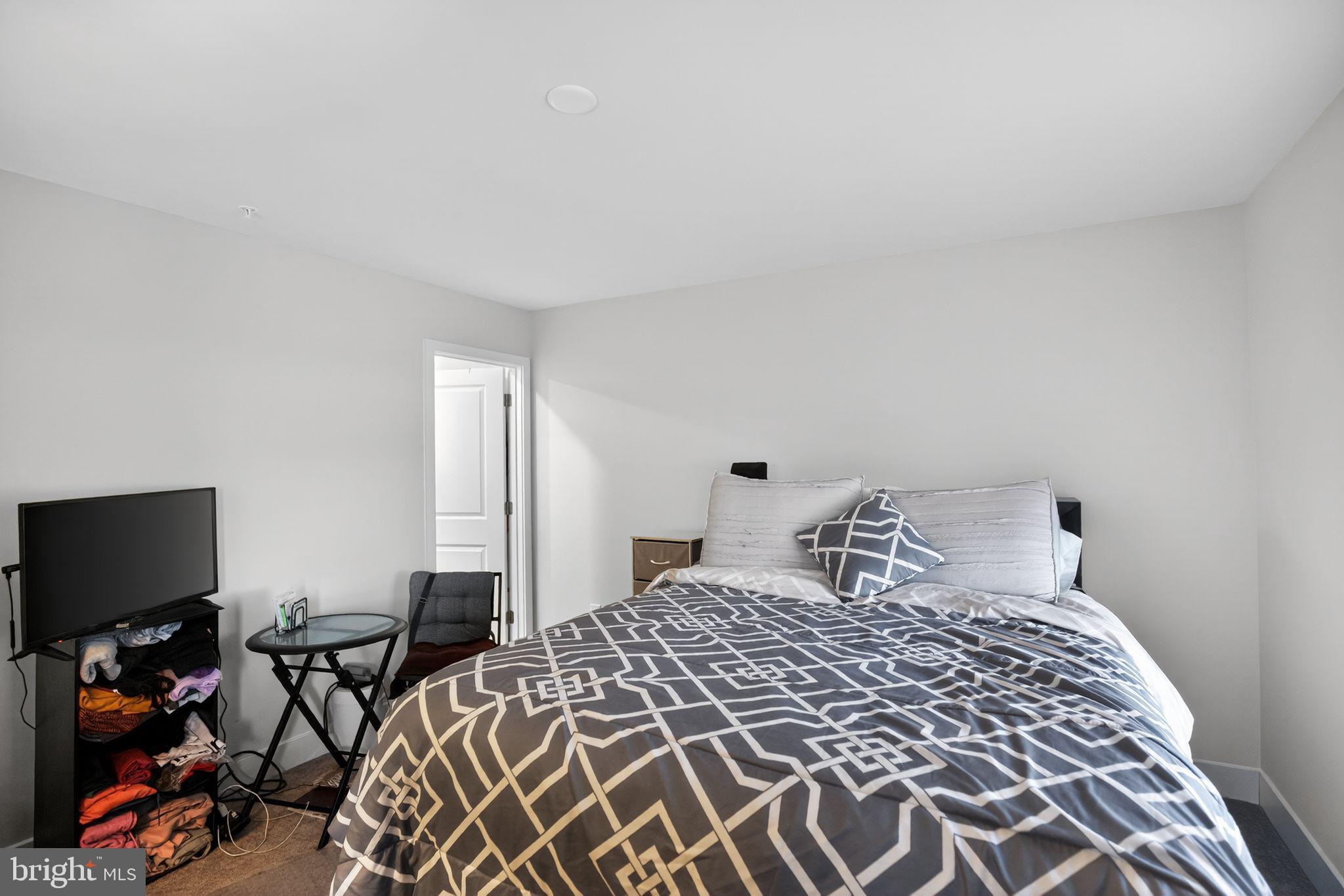 23609 CROSSWINDS WAY