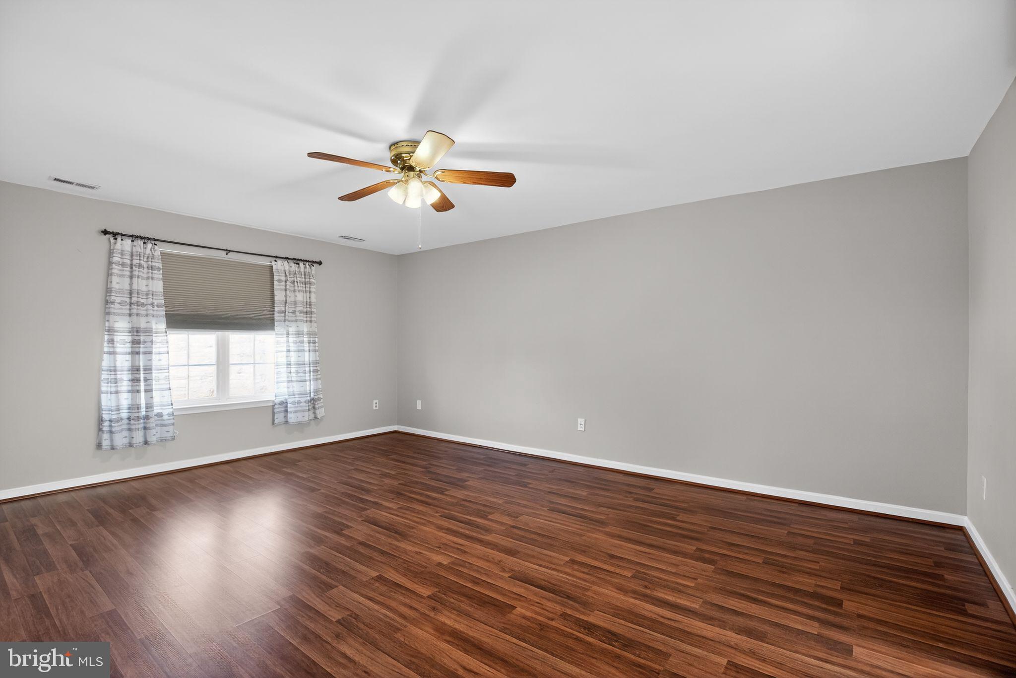 22136 SNAPDRAGON COURT