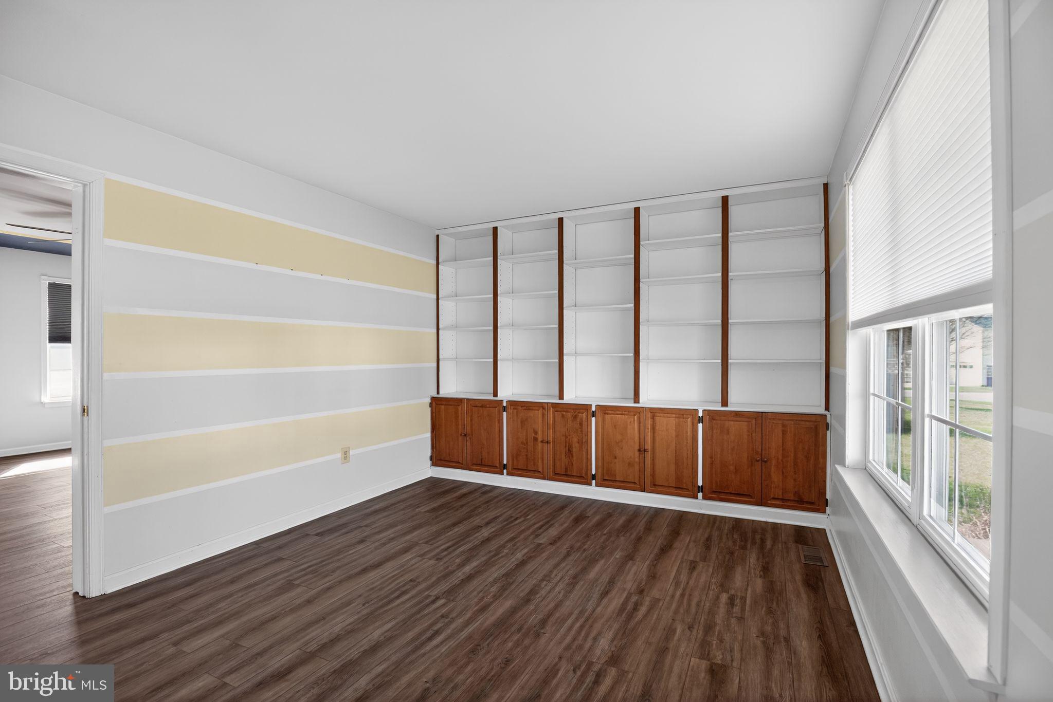 22136 SNAPDRAGON COURT