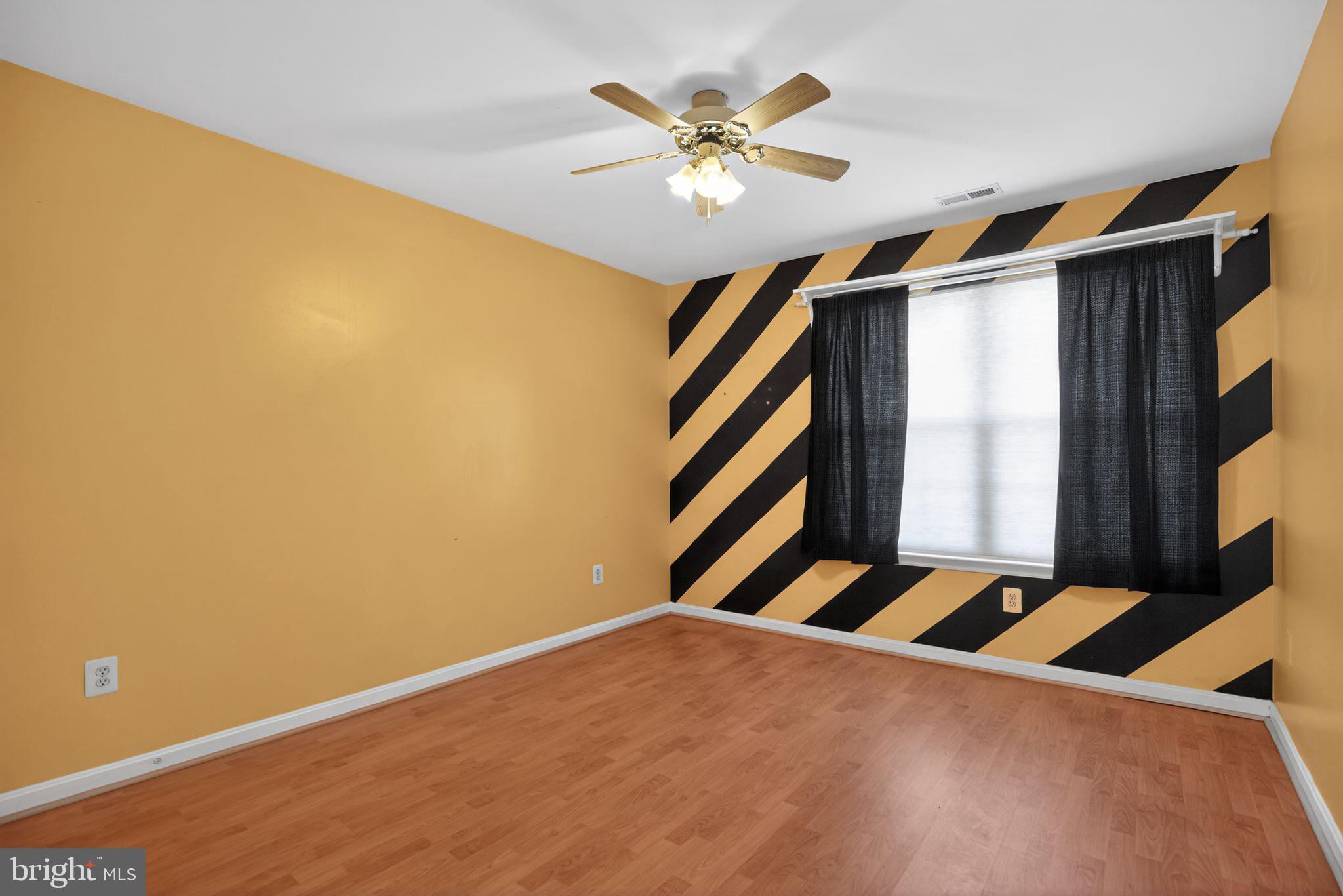 22136 SNAPDRAGON COURT