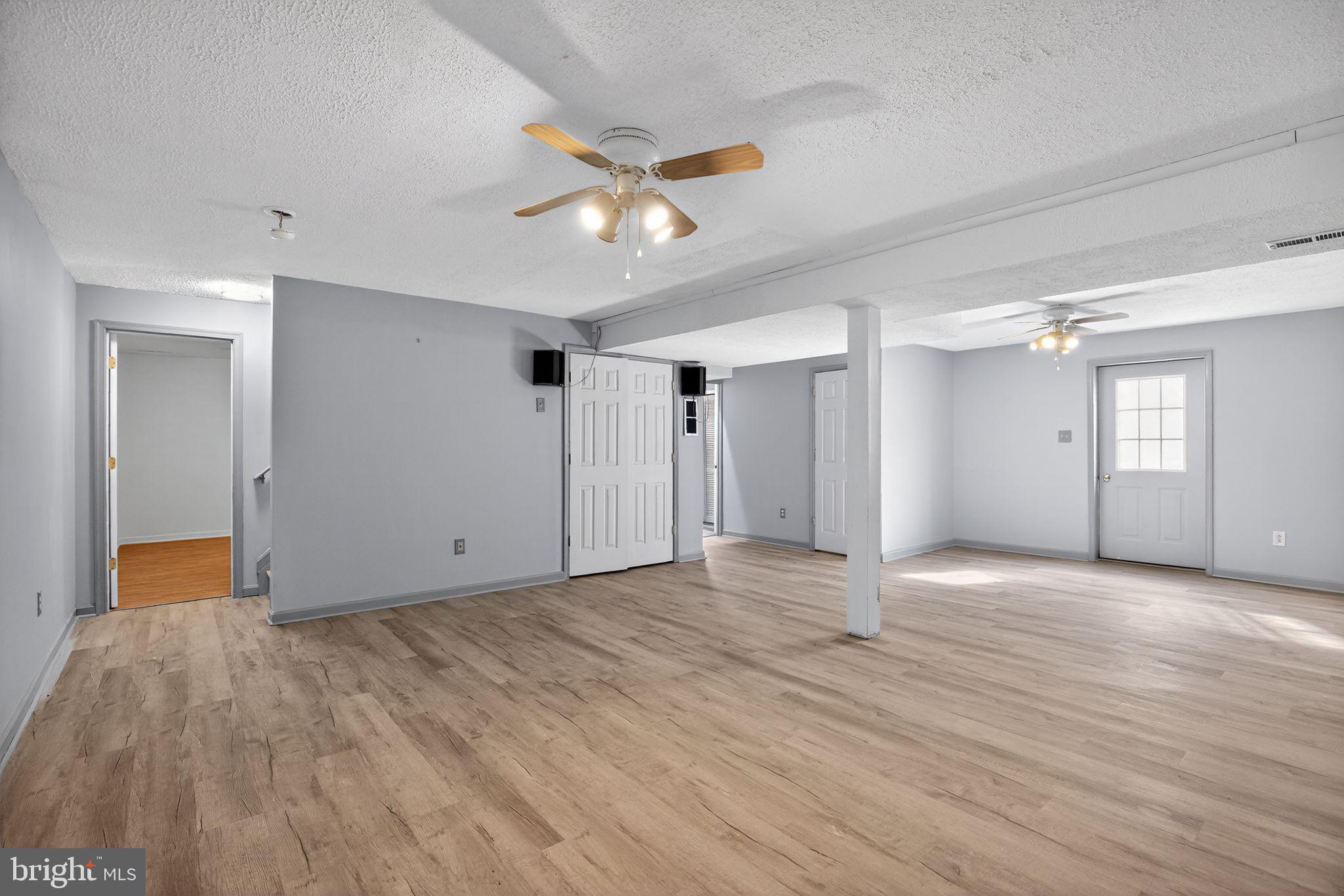 22136 SNAPDRAGON COURT