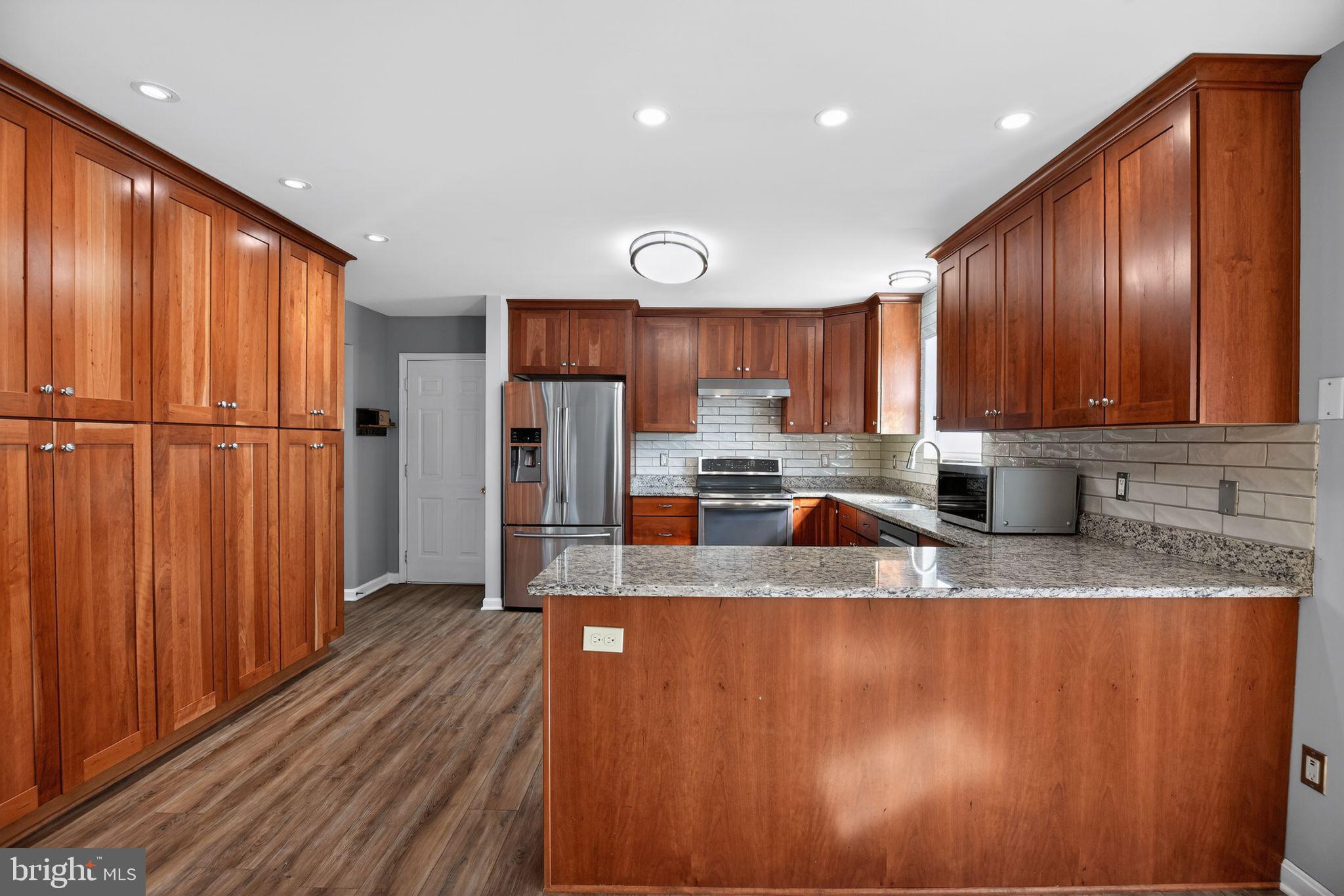 22136 SNAPDRAGON COURT