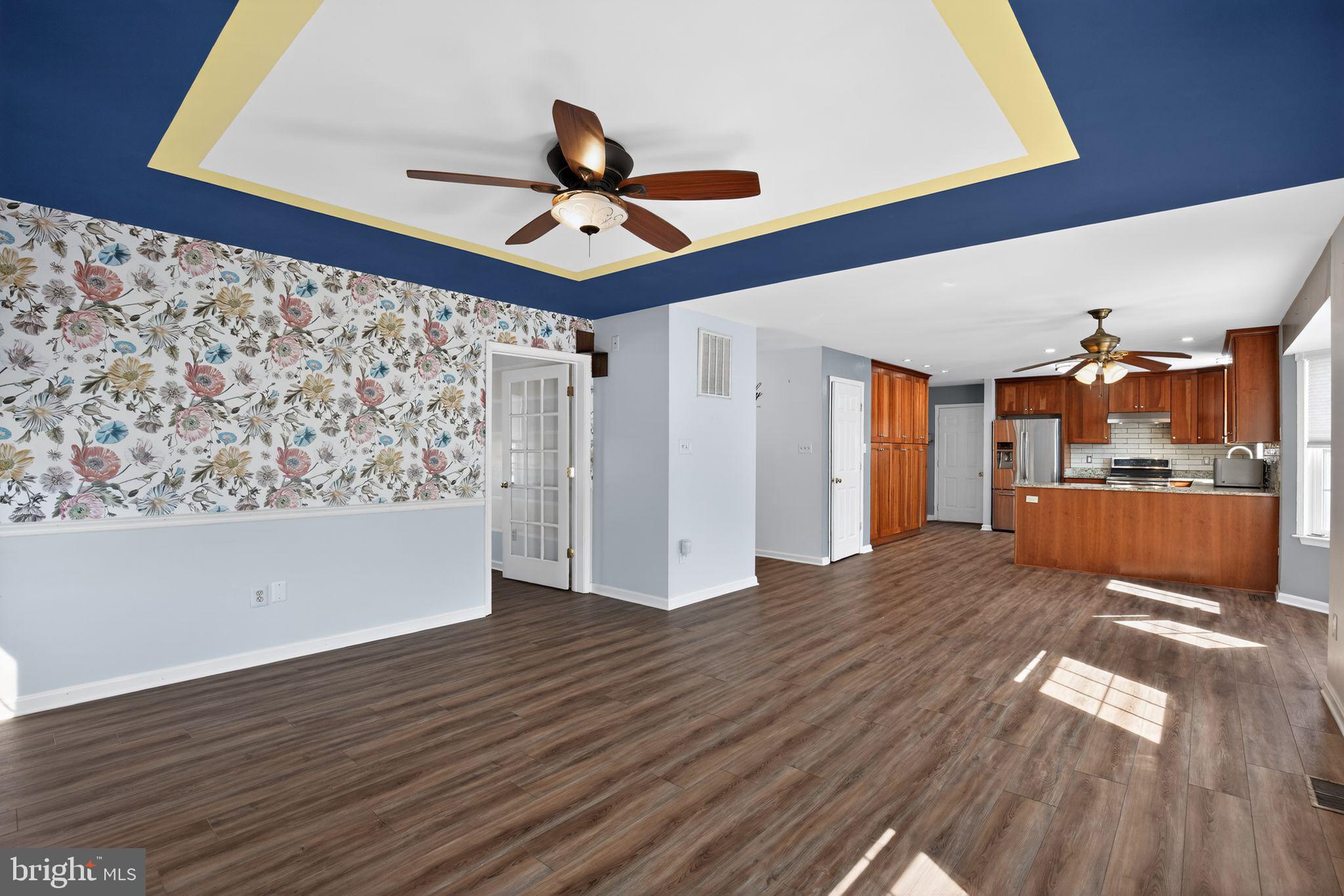 22136 SNAPDRAGON COURT