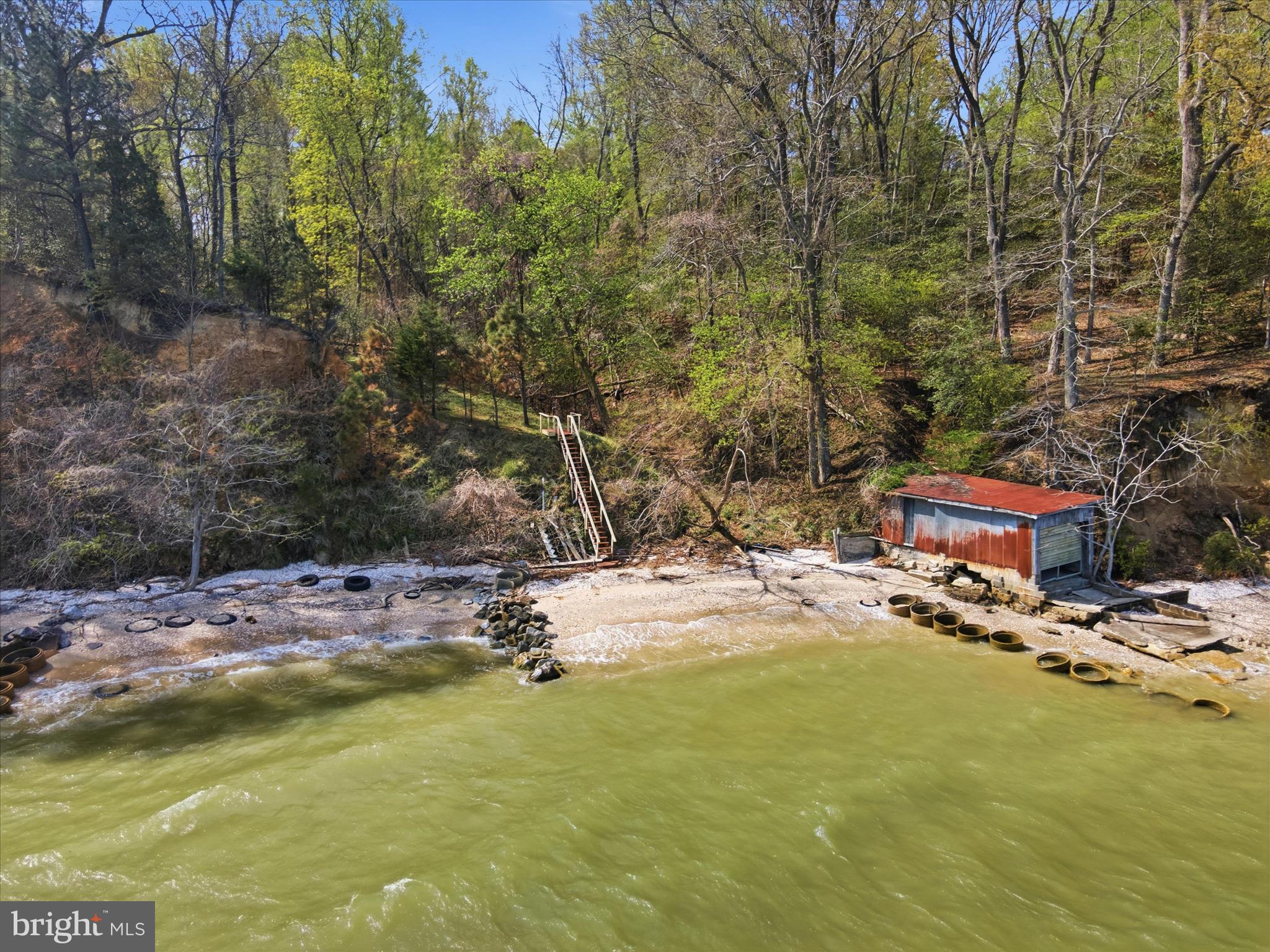 43732 RASPBERRY LANE