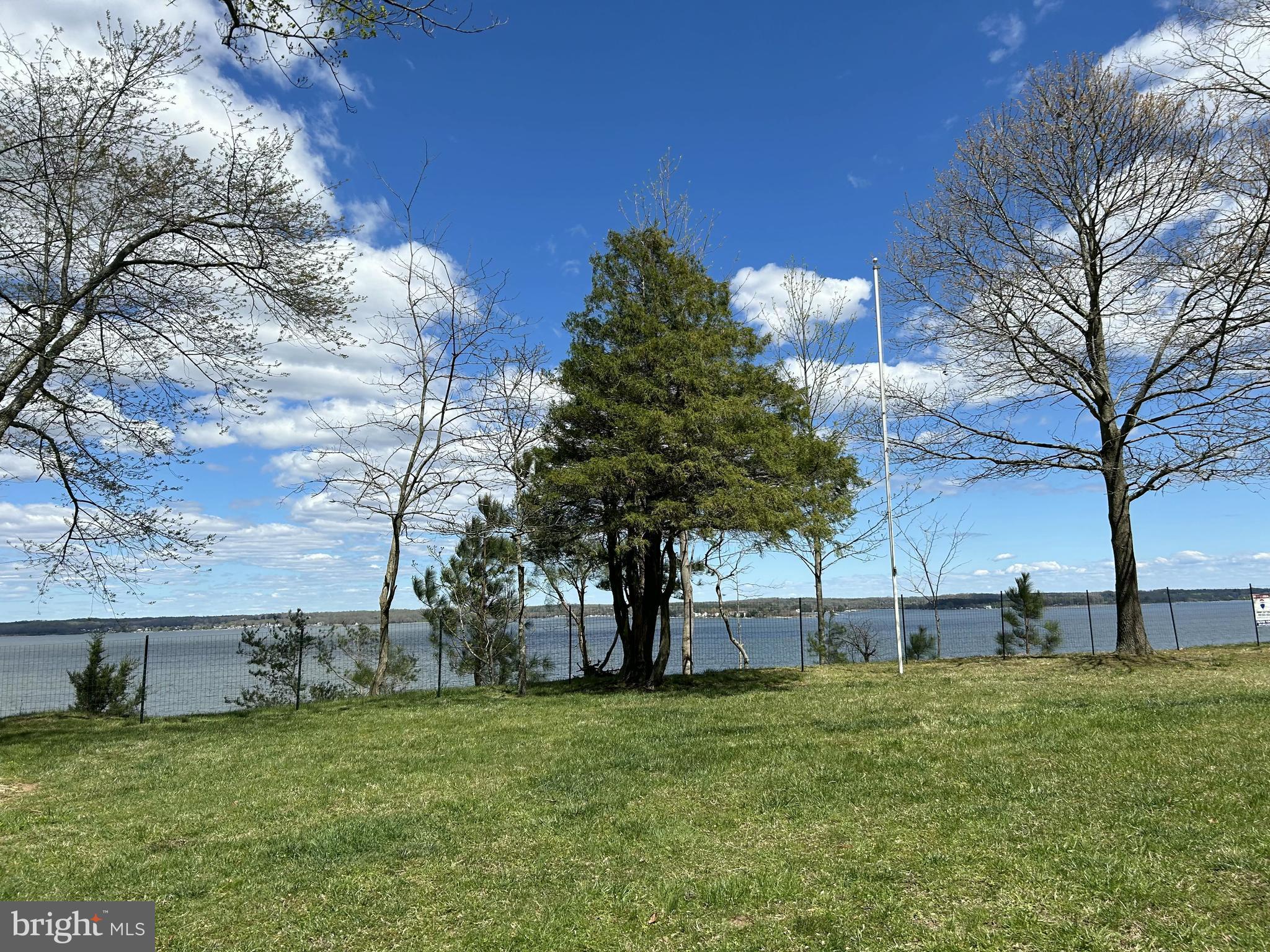 43732 RASPBERRY LANE