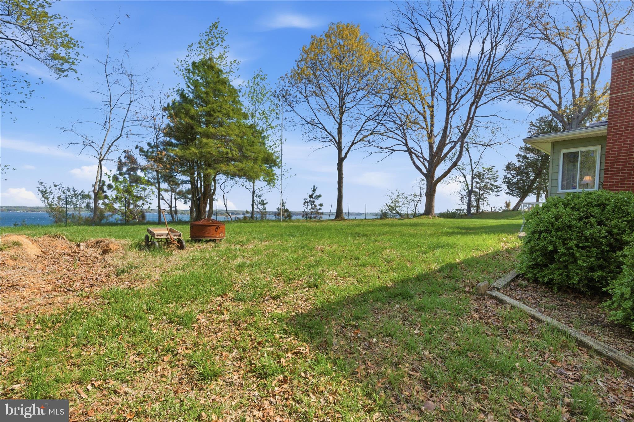 43732 RASPBERRY LANE