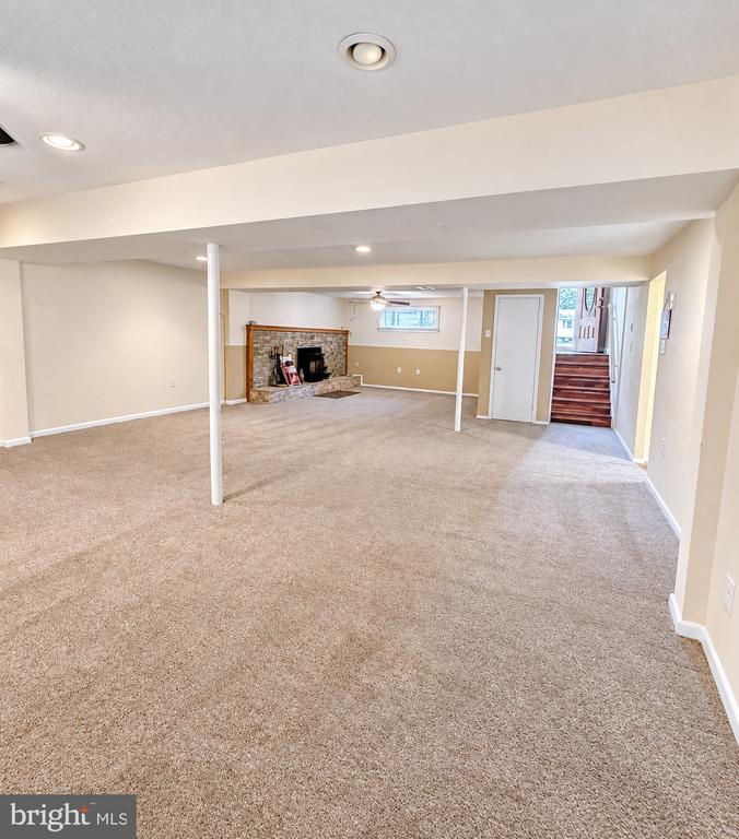28760 HANCOCK DRIVE