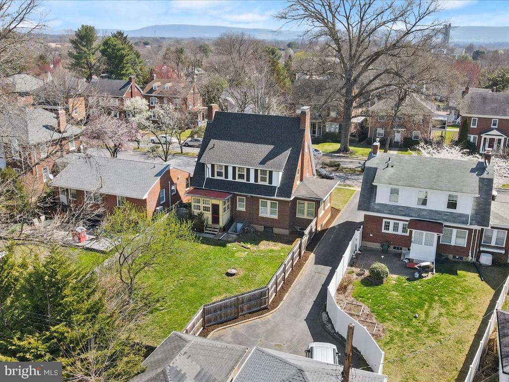 209 MEALEY PARKWAY