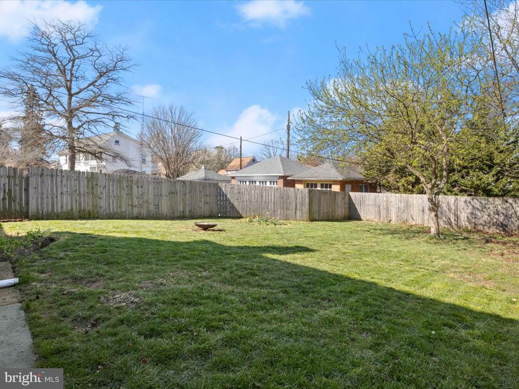 209 MEALEY PARKWAY