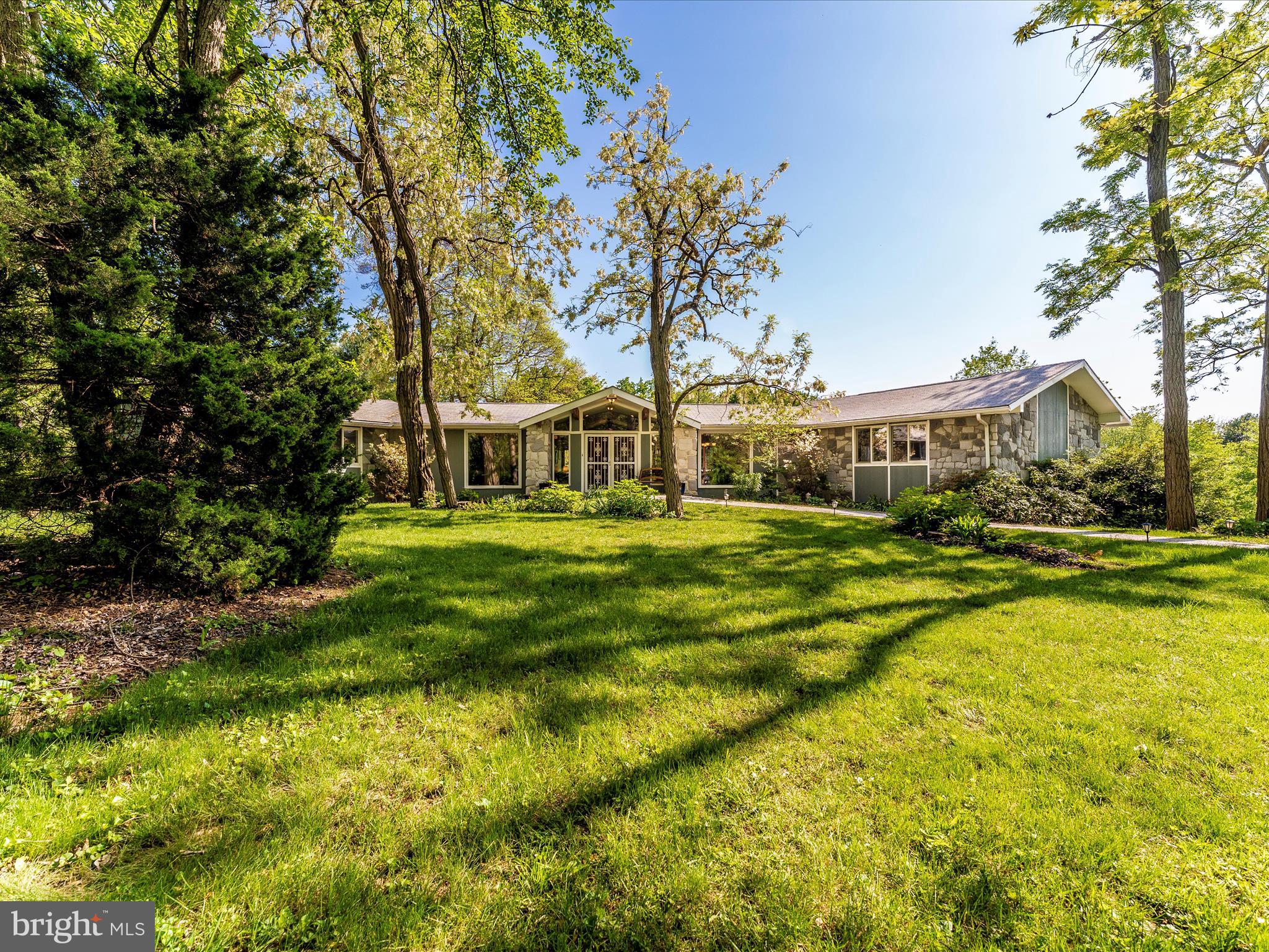 33 HEBB ROAD