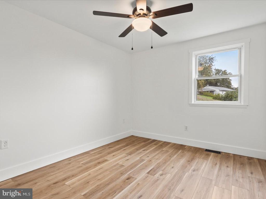 1310 DELAWARE LANE APT A