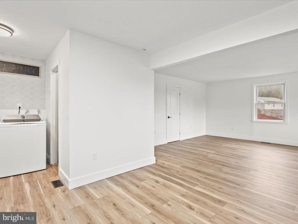 1310 DELAWARE LANE APT A