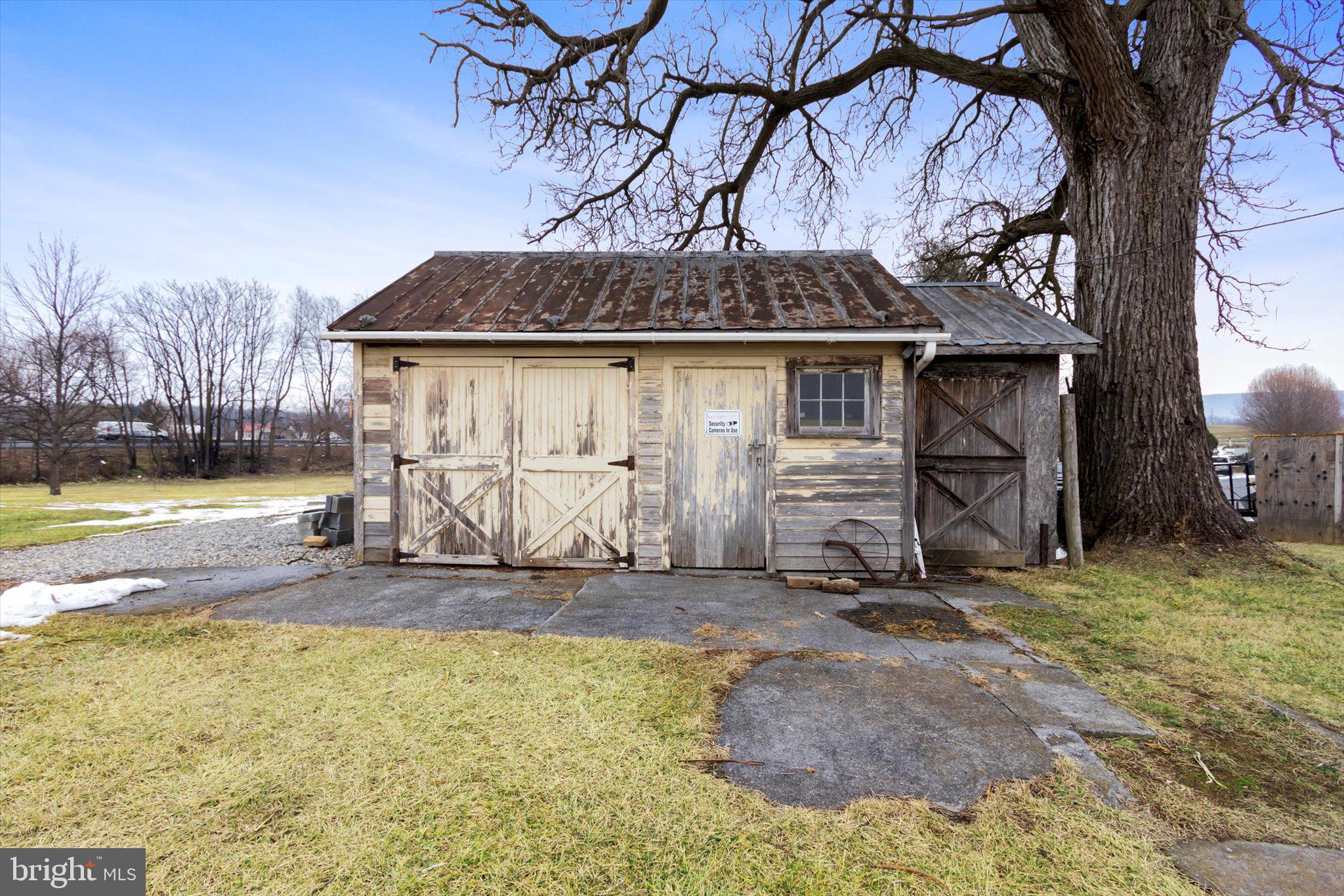 11853 WHITE HALL ROAD