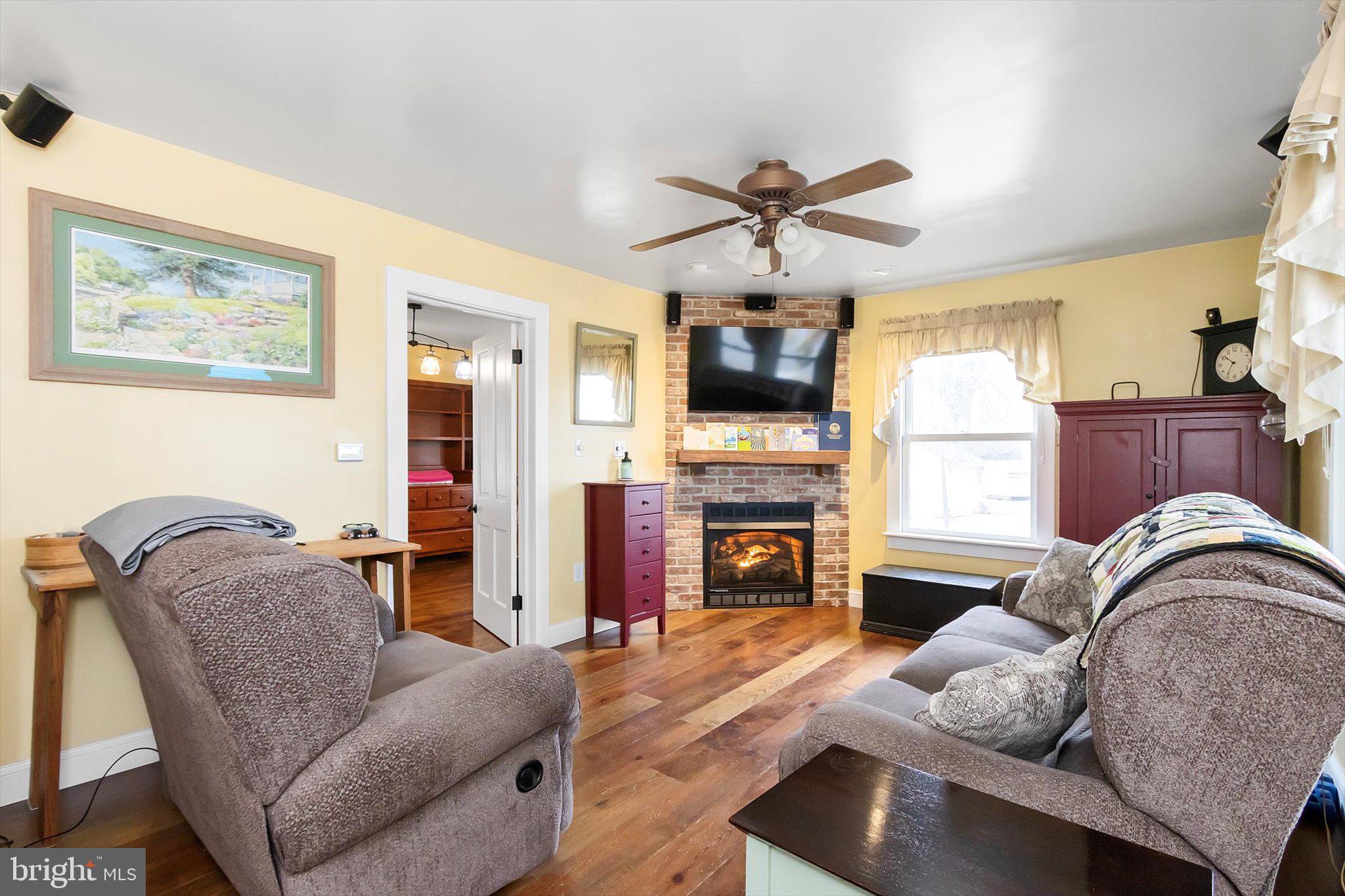 11853 WHITE HALL ROAD