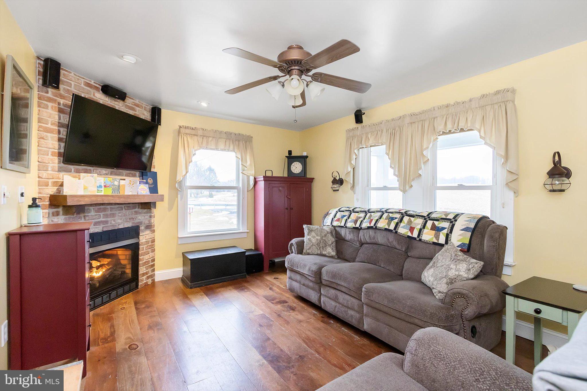 11853 WHITE HALL ROAD