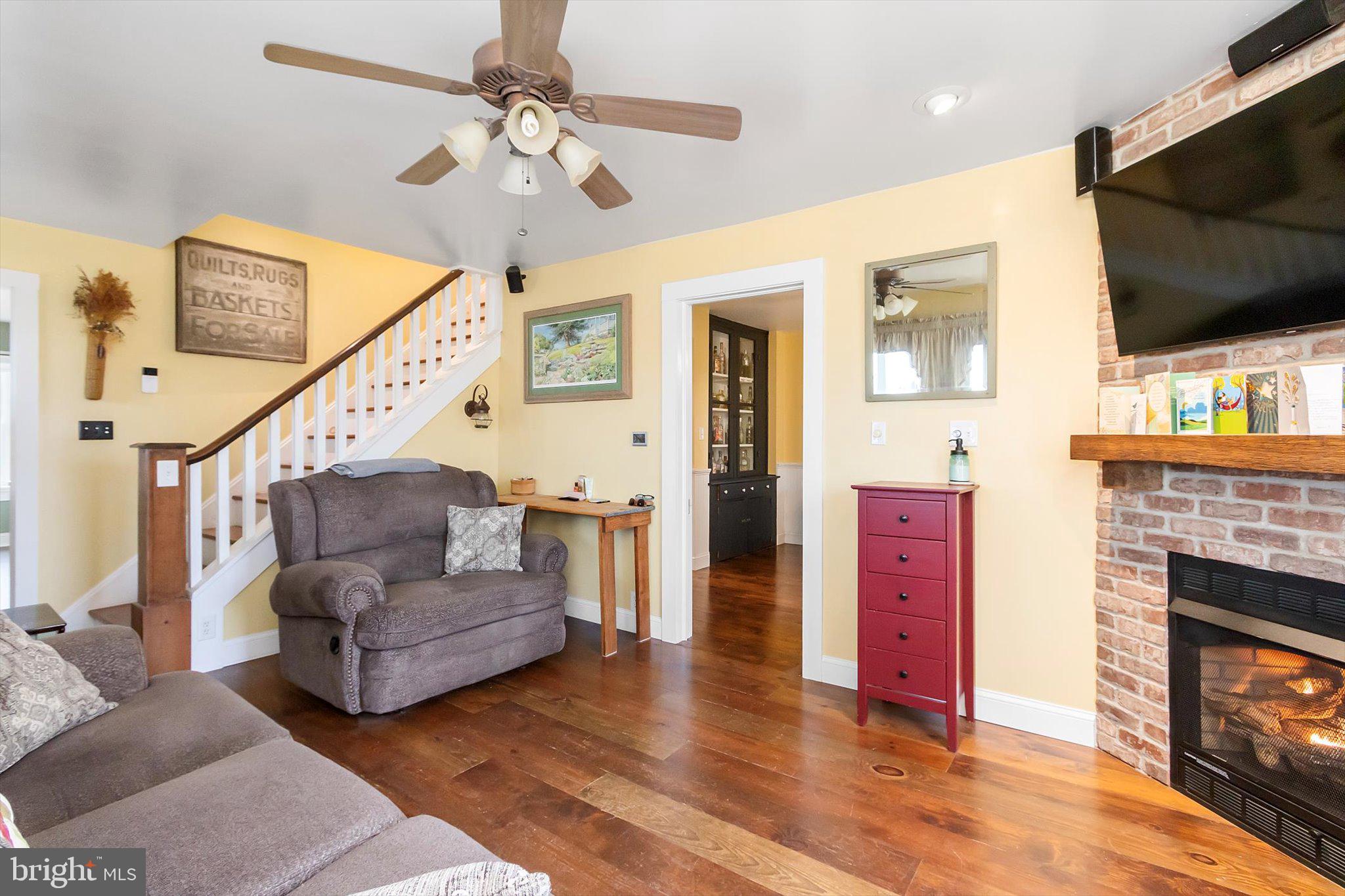 11853 WHITE HALL ROAD