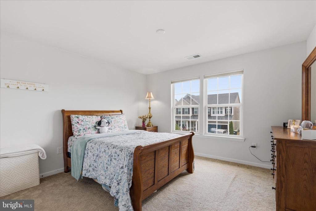 1623 FOWLER RIDGE COURT