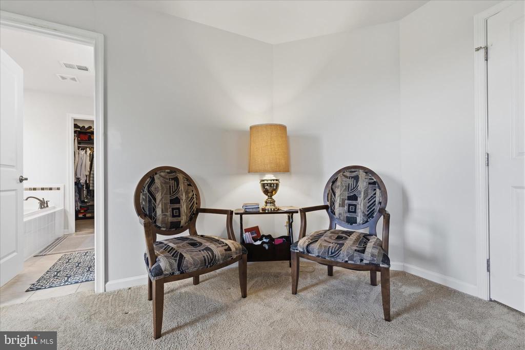 1623 FOWLER RIDGE COURT