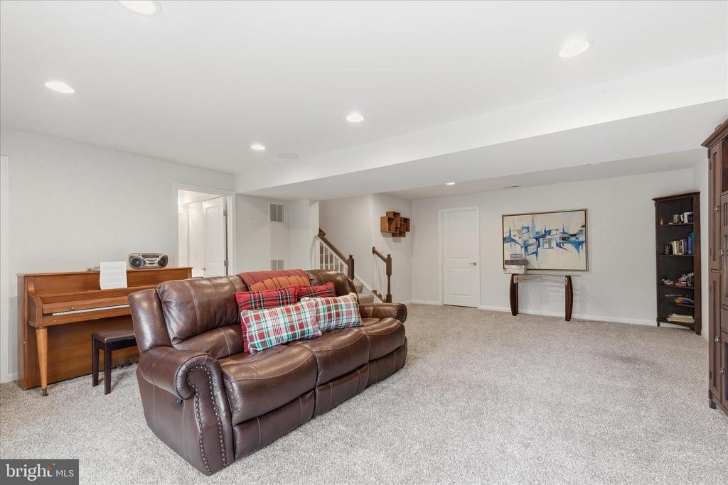 1623 FOWLER RIDGE COURT