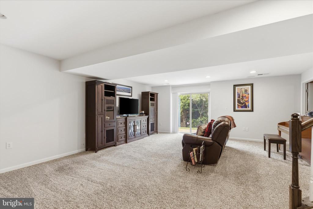 1623 FOWLER RIDGE COURT
