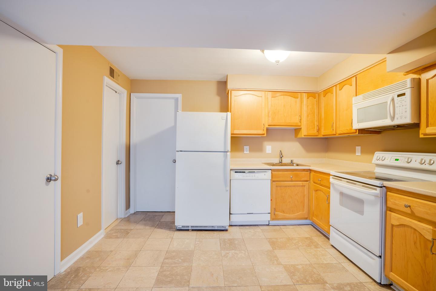 74 N BEDFORD STREET Unit: 74A