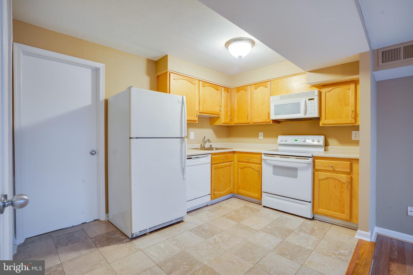 74 N BEDFORD STREET Unit: 74A