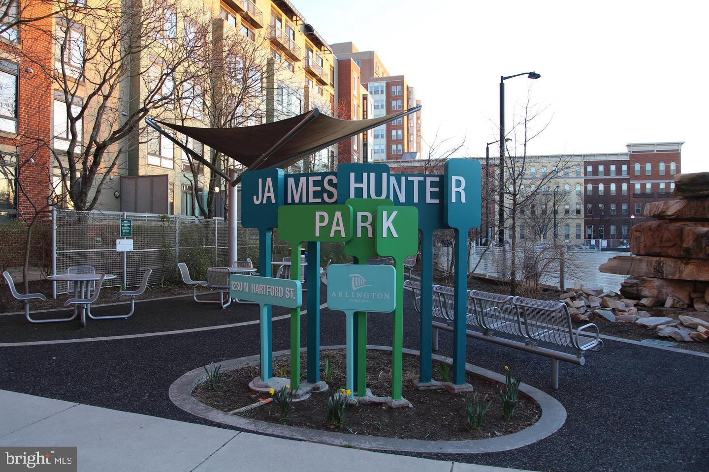 1200 N HARTFORD STREET Unit: 104