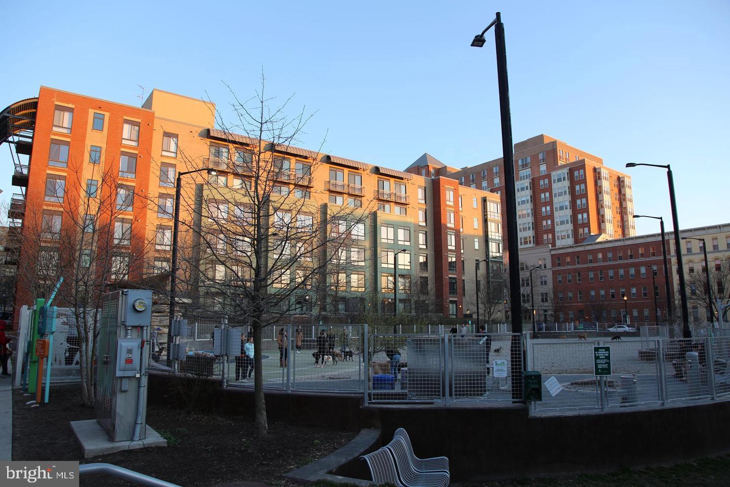 1200 N HARTFORD STREET Unit: 104