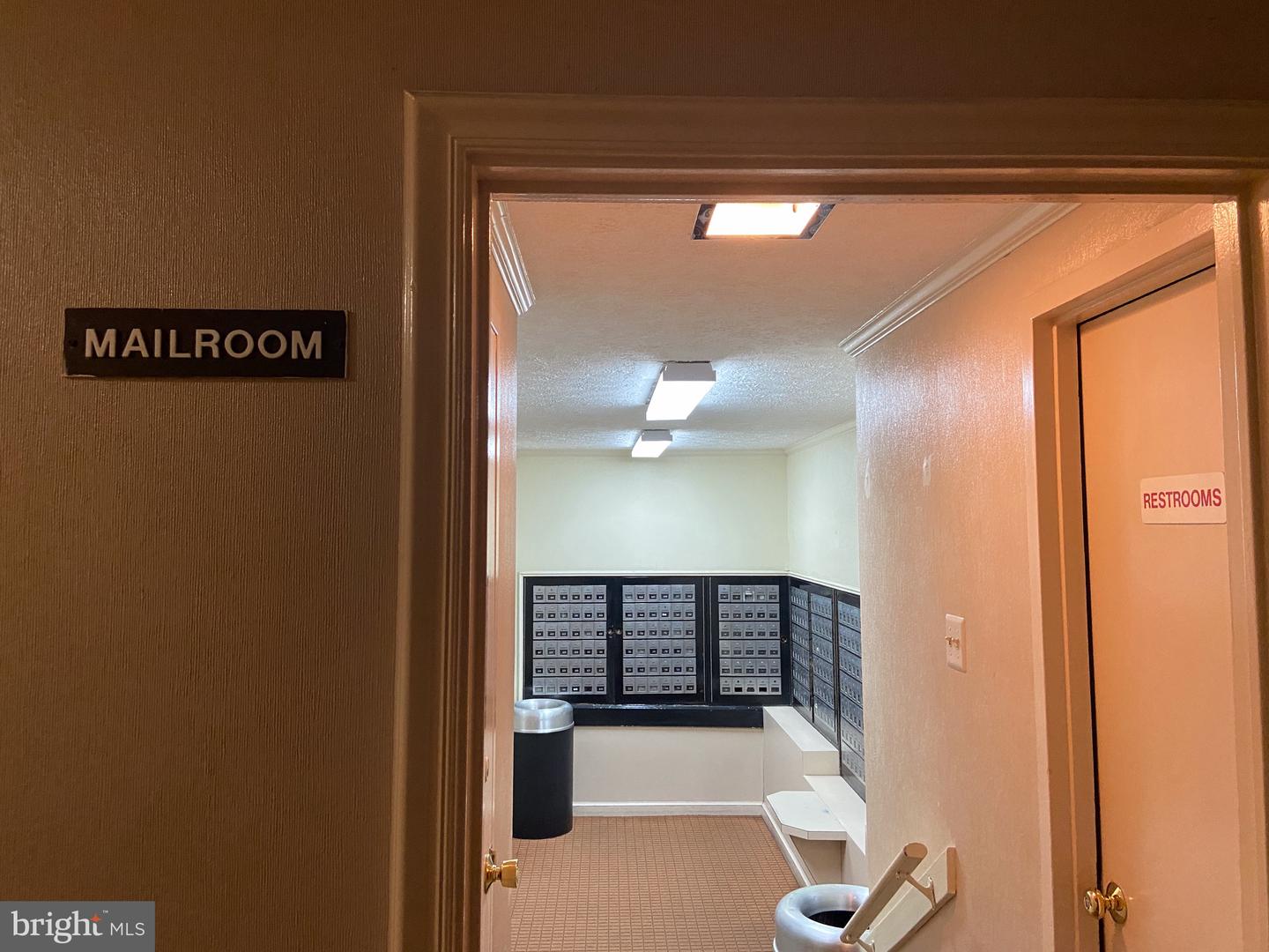1021 ARLINGTON BOULEVARD Unit: 220