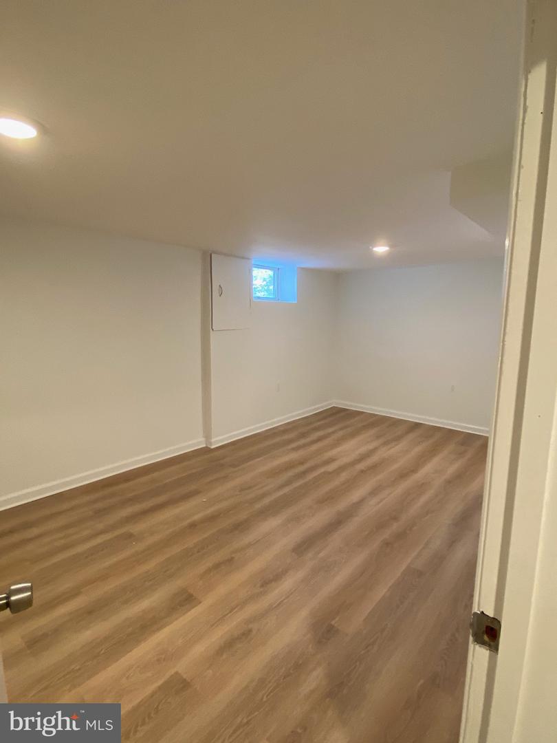 3800 S 9TH