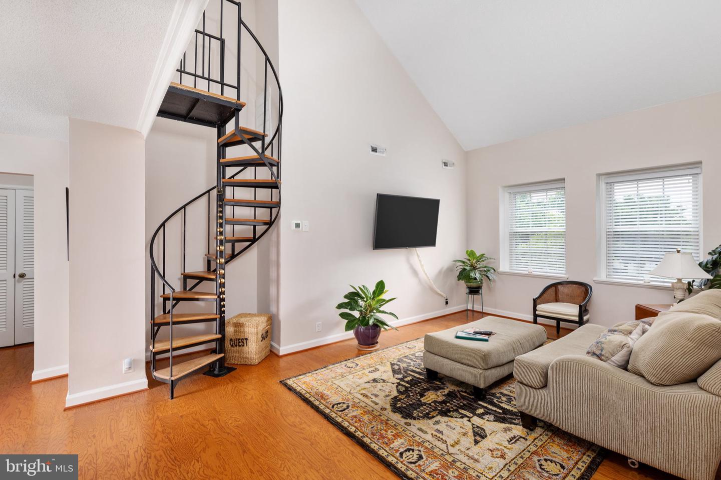 3046 S ABINGDON STREET Unit: C2