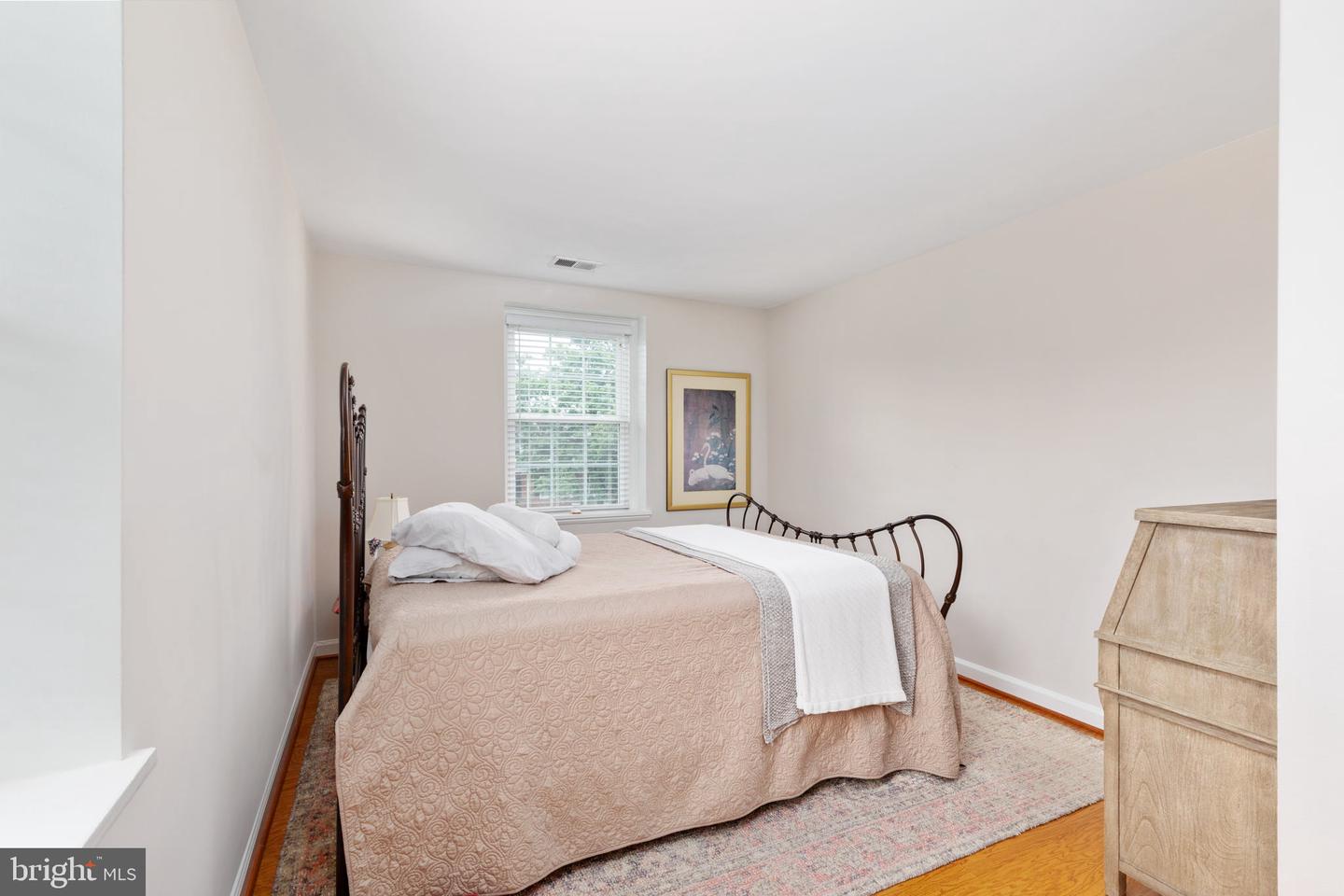 3046 S ABINGDON STREET Unit: C2