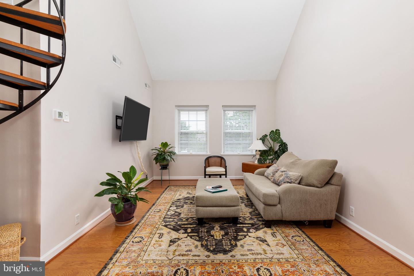 3046 S ABINGDON STREET Unit: C2