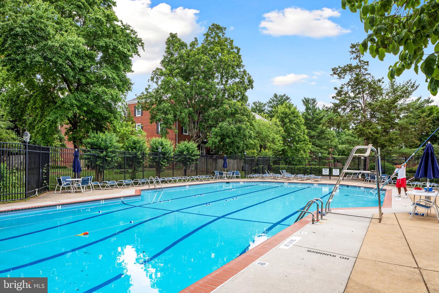 3046 S ABINGDON STREET Unit: C2