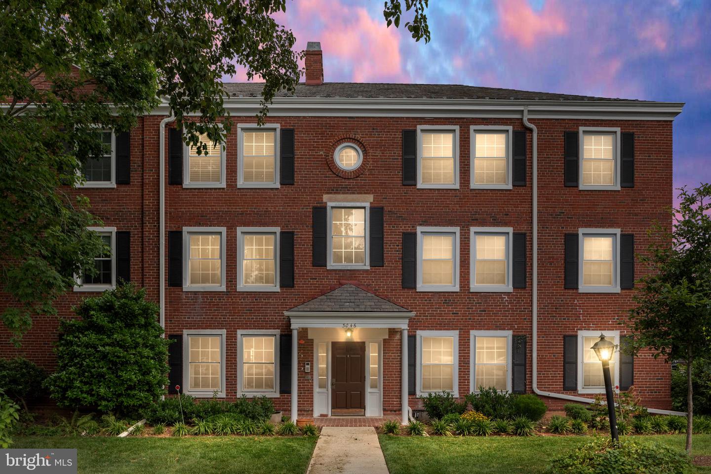 3046 S ABINGDON STREET Unit: C2
