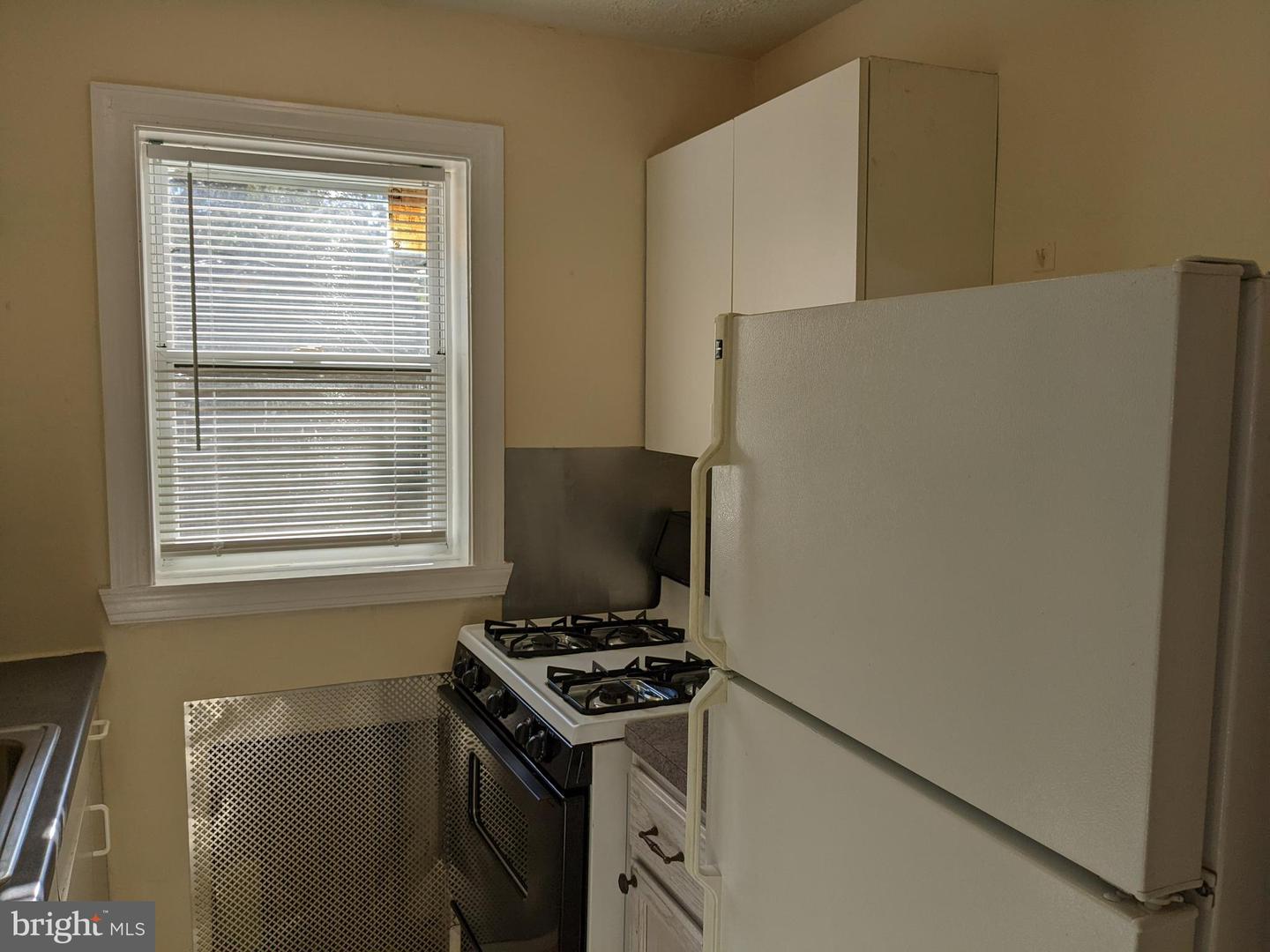 1400 N KENILWORTH STREET Unit: 8