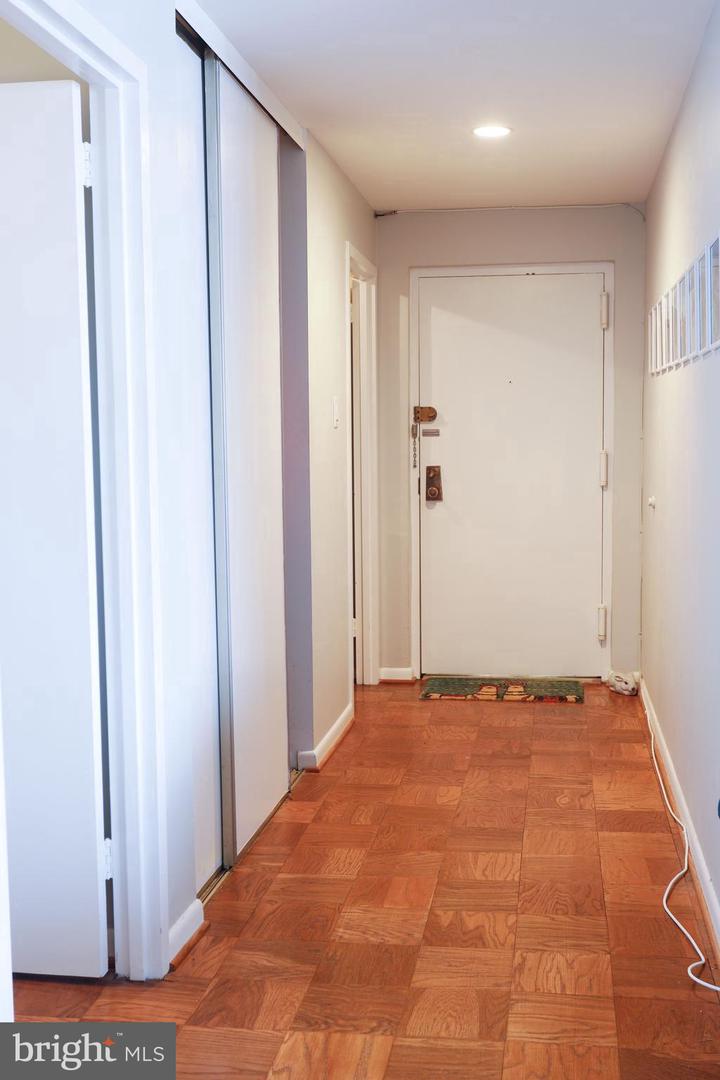 1510 12TH STREET N Unit: 705