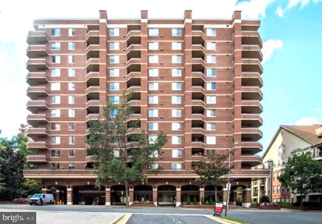 1276 N WAYNE STREET Unit: 906