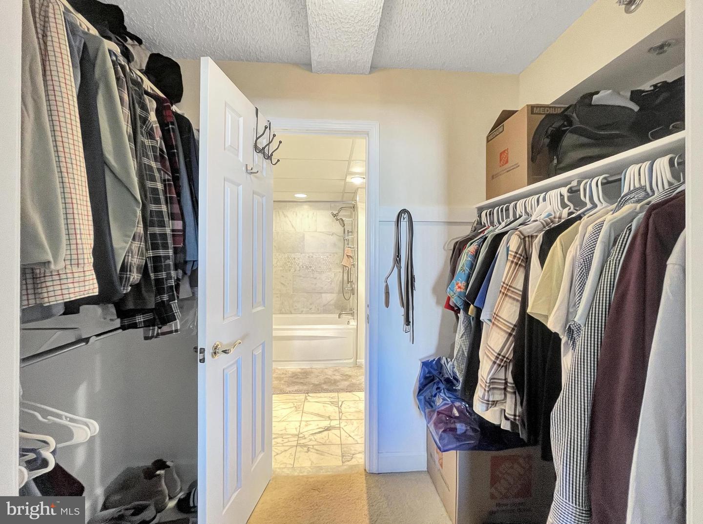 1276 N WAYNE STREET Unit: 906