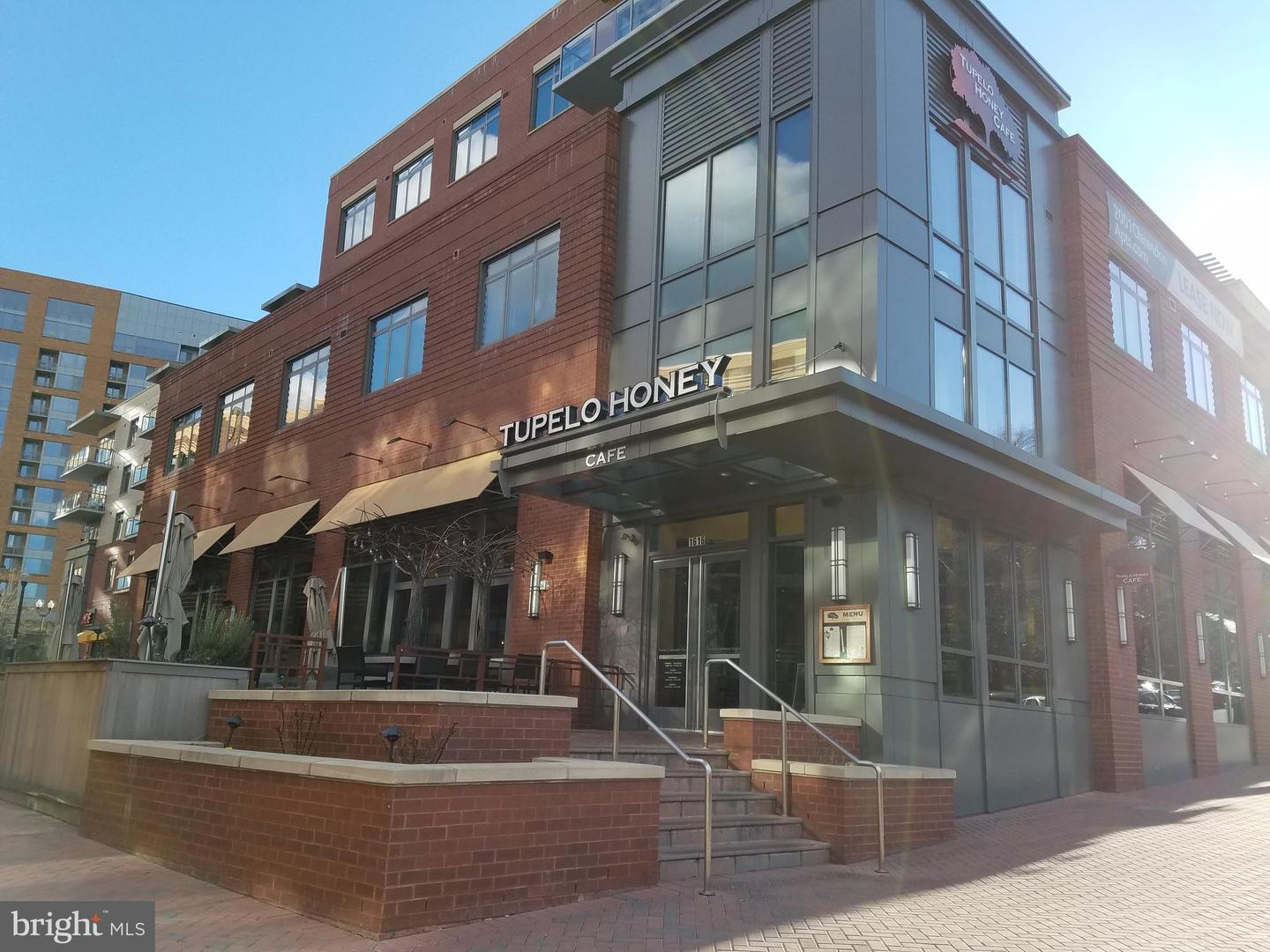 1735 N TROY STREET Unit: 8-413
