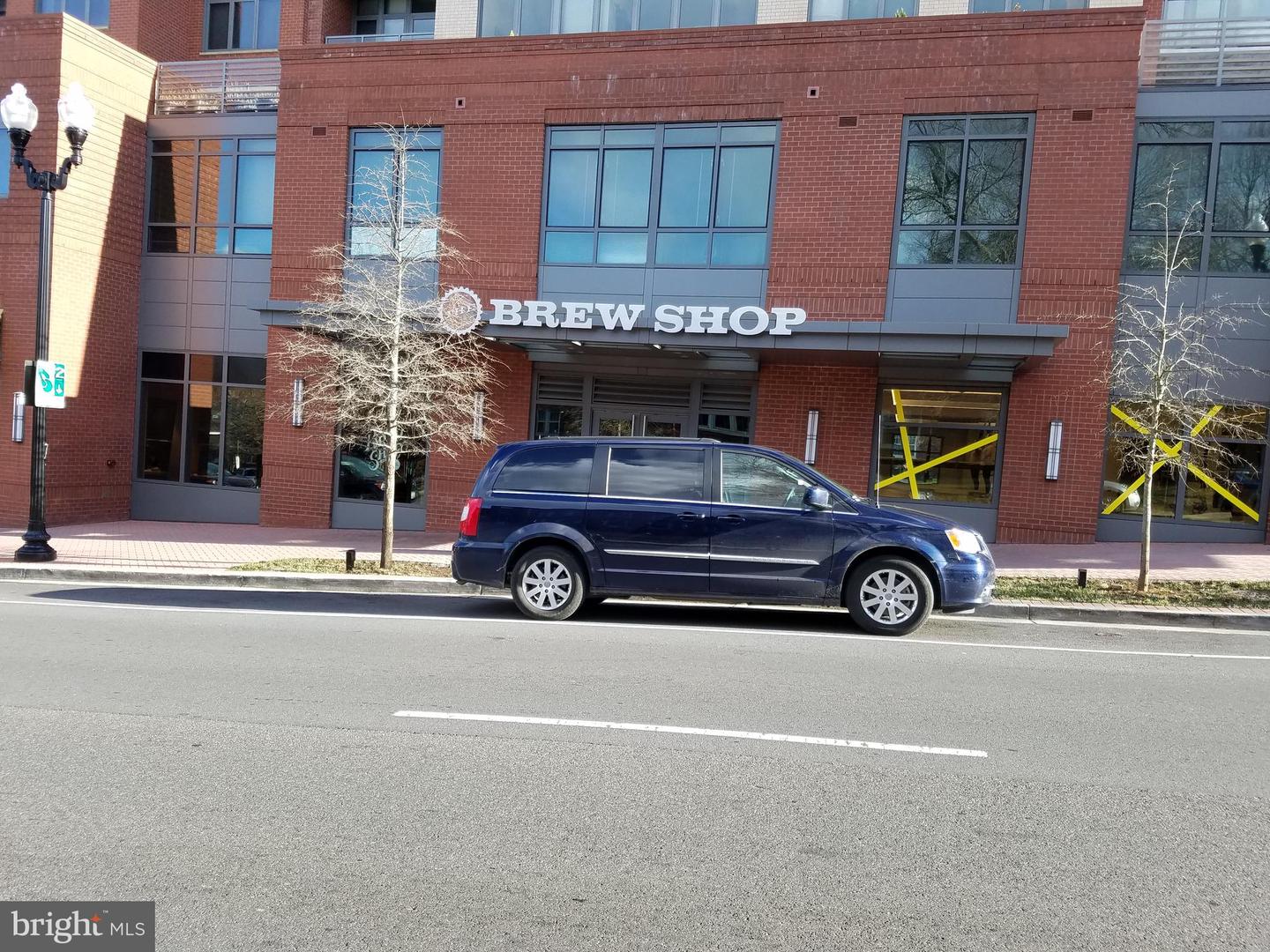 1735 N TROY STREET Unit: 8-413