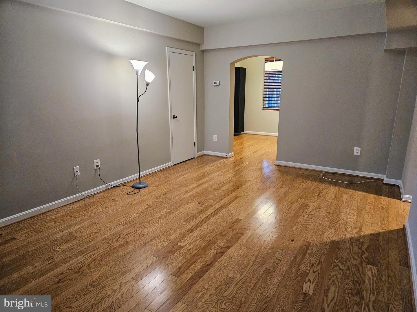 1735 N TROY STREET Unit: 8-413