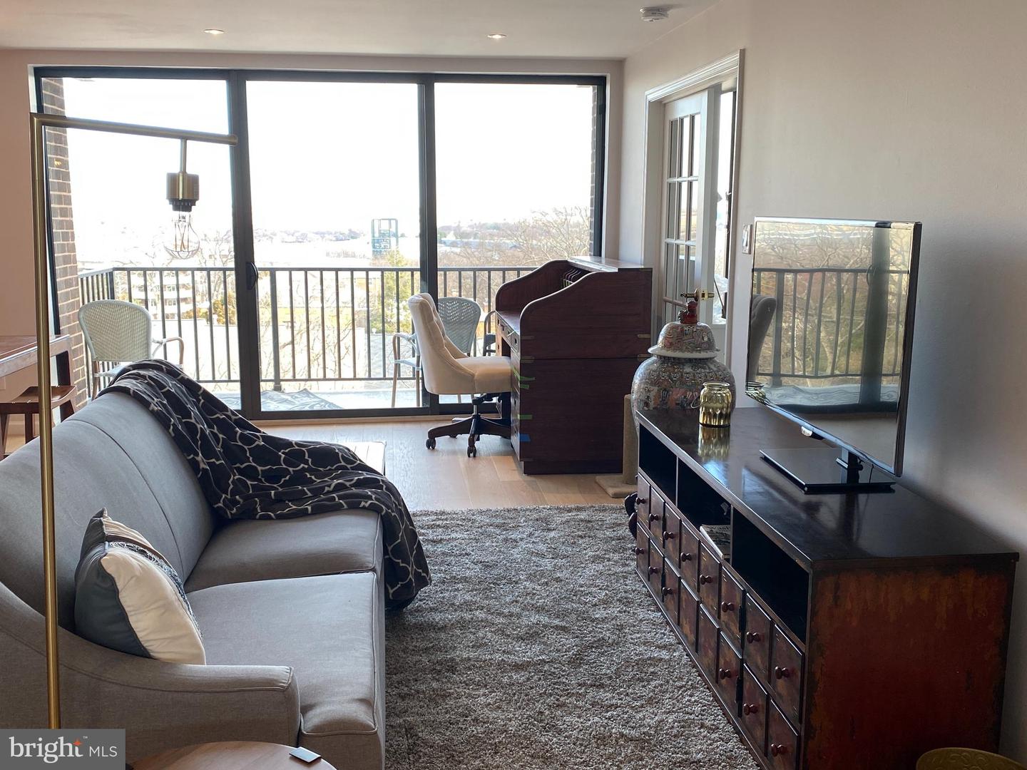 1510 12TH STREET N Unit: 702