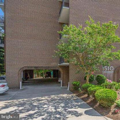1510 12TH STREET N Unit: 702