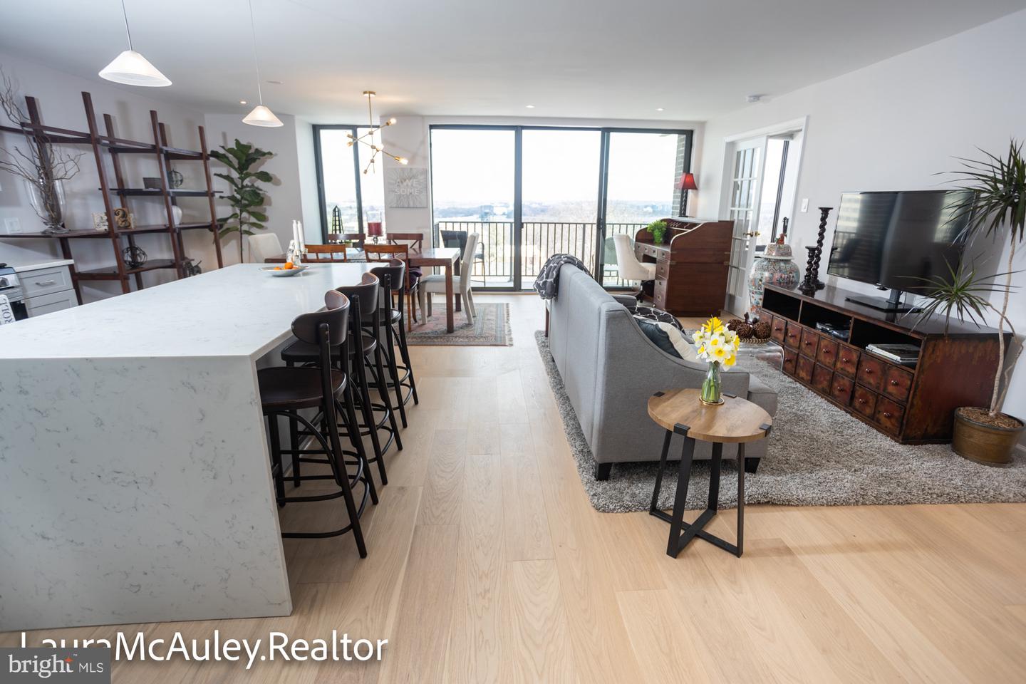 1510 12TH STREET N Unit: 702
