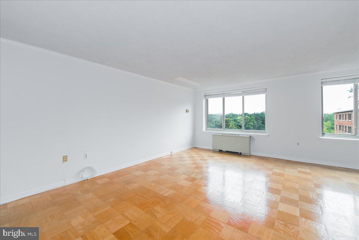 3000 SPOUT RUN PARKWAY Unit: A604