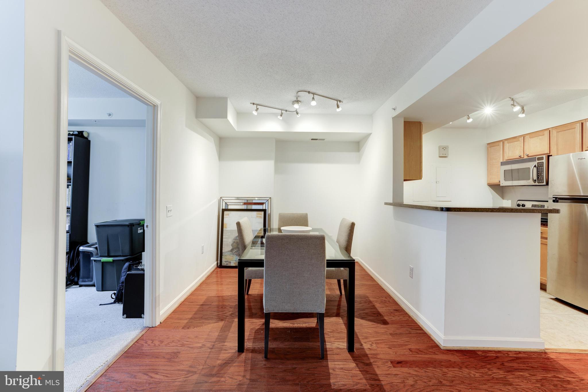 880 N POLLARD STREET Unit: 222