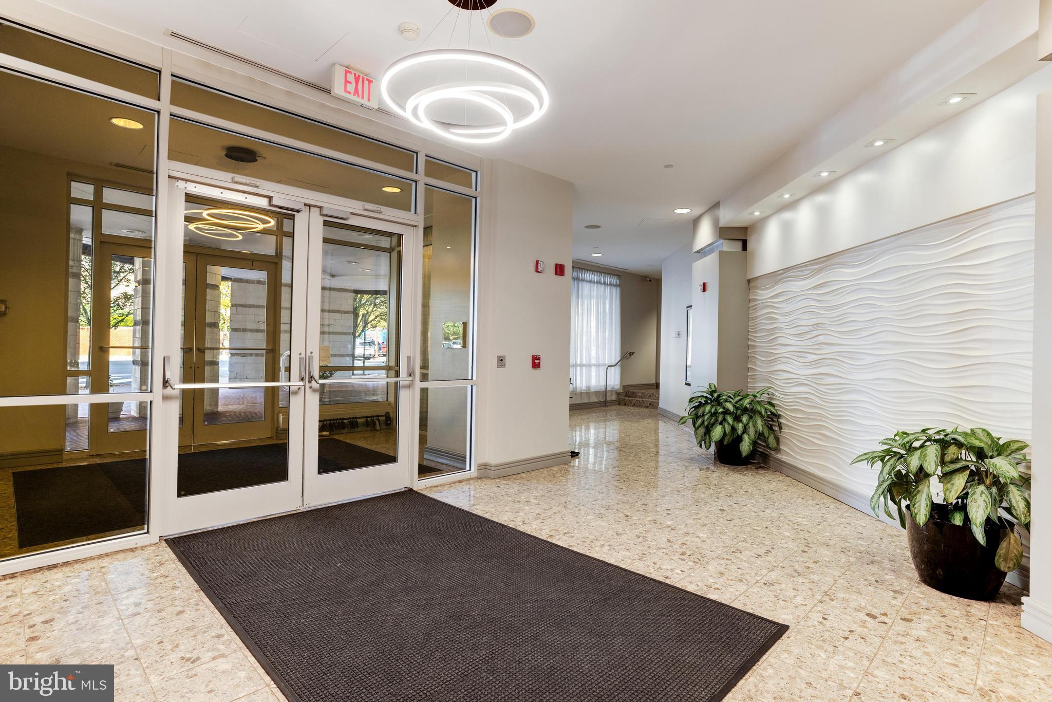 880 N POLLARD STREET Unit: 222